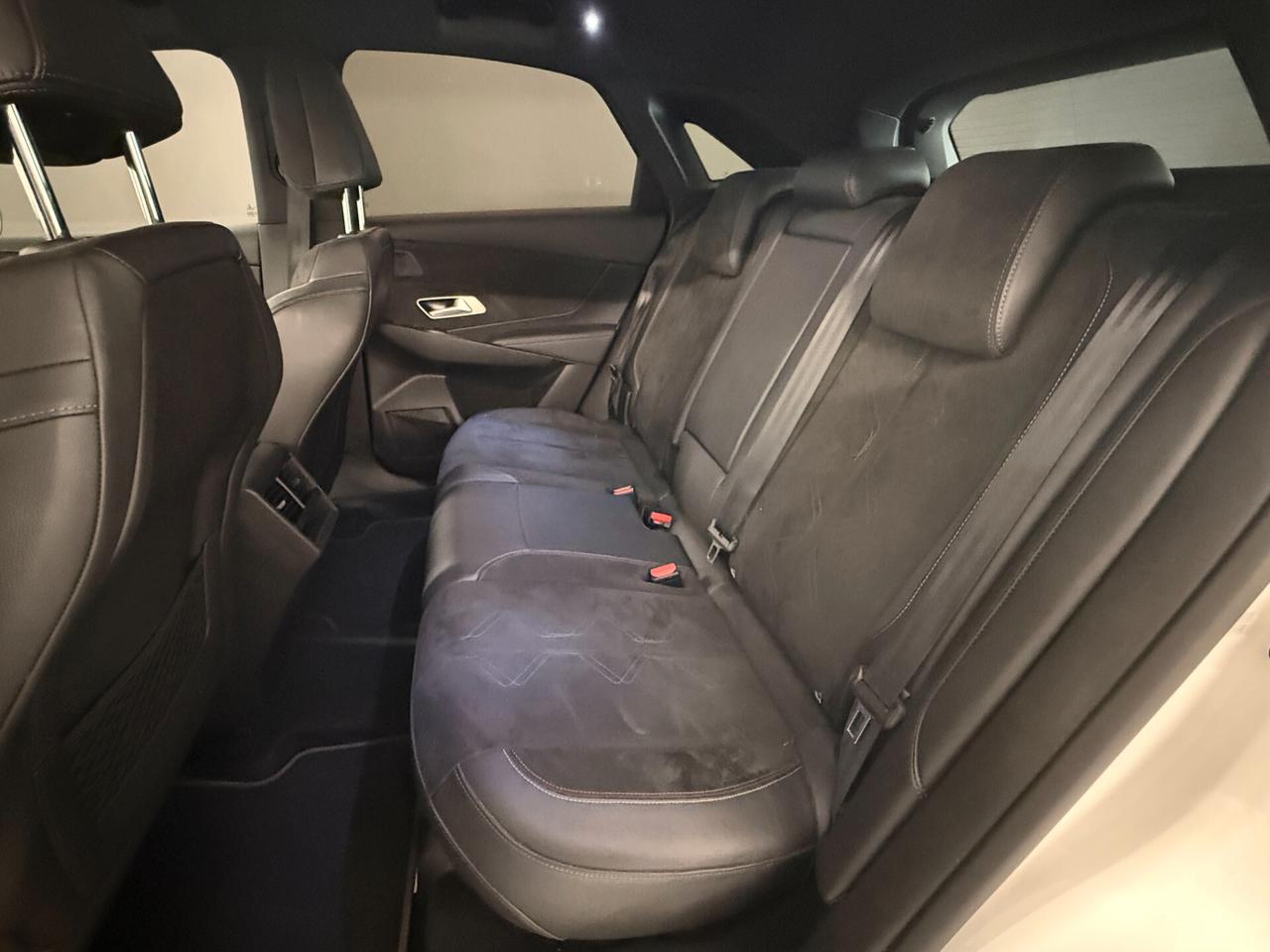 Ds 7 Crossback PureTech 225 aut. So Chic