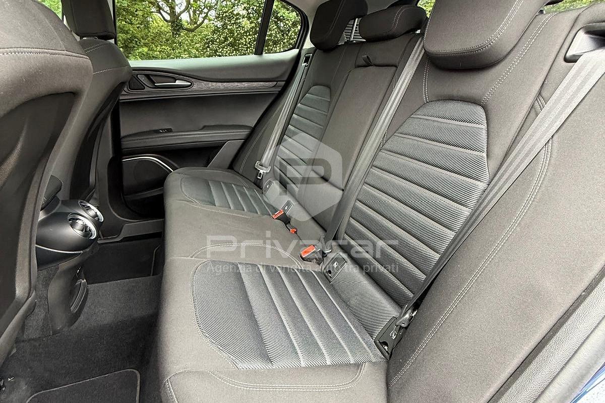 ALFA ROMEO Stelvio 2.2 Turbodiesel 160 CV AT8 RWD Business