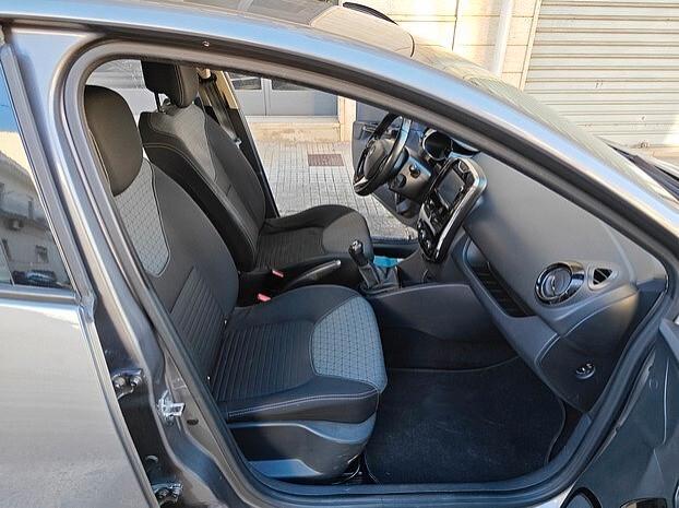 RENAULT Clio 1.5 Dci 90 cv *NAVI* - 2014