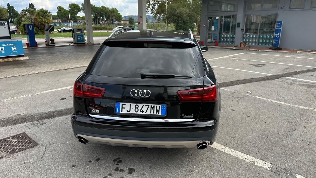 Audi A6 allroad 3.0 TDI 218 CV S tronic Business Plus