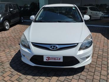 HYUNDAI i30 1.6 CRDi 90 CV 6m Confort