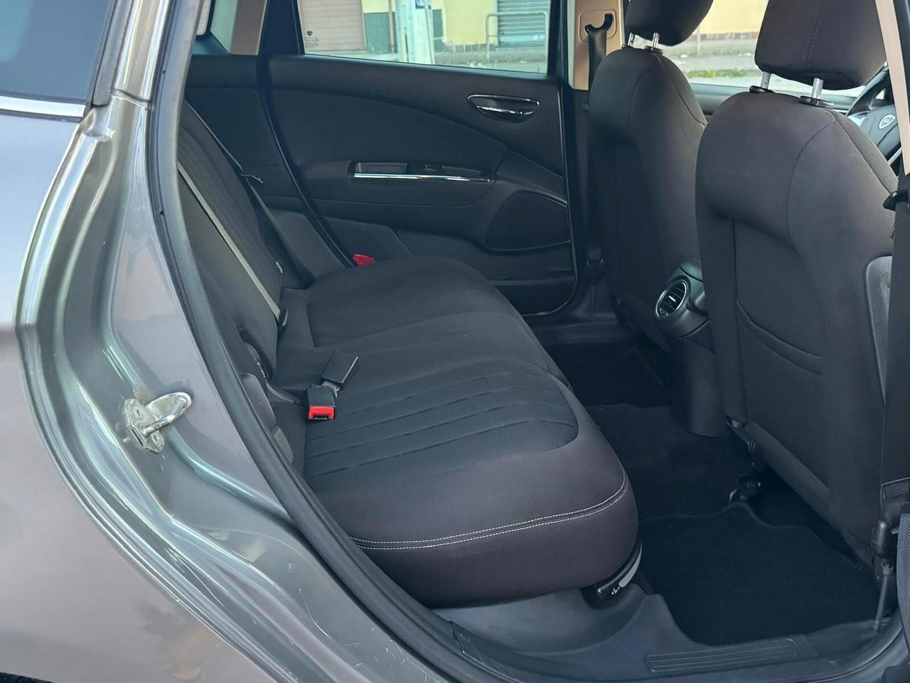 Lancia Delta 1.6 MJT DPF 105 CV Gold