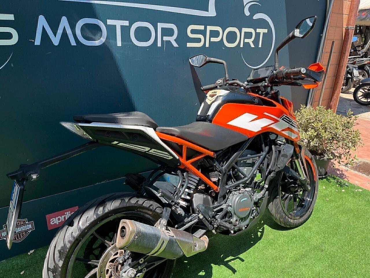 KTM Duke 125 GARANZIA PERMUTE FINANZIAMENTO