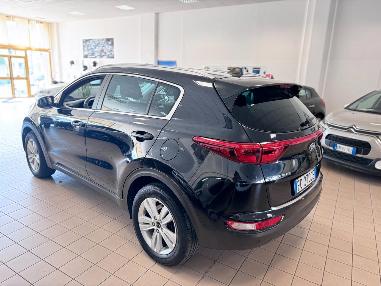 Kia Sportage 1.7 CRDI VGT 2WD Active