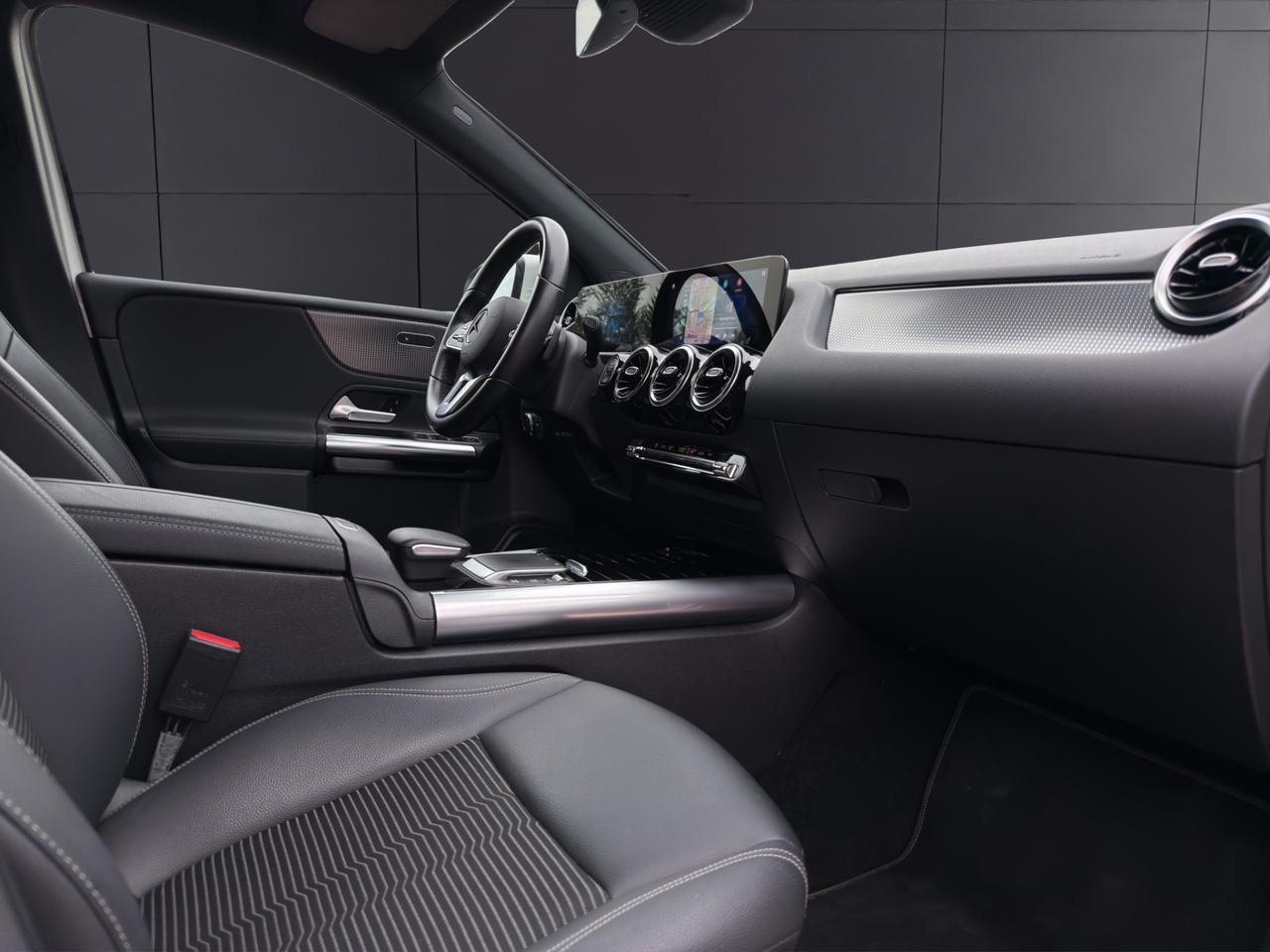 Mercedes B 200 PROGRESSIVE 7G-DCT