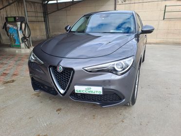 Alfa Romeo Stelvio 2.2 Turbodiesel 190 CV AT8 Q4 Executive