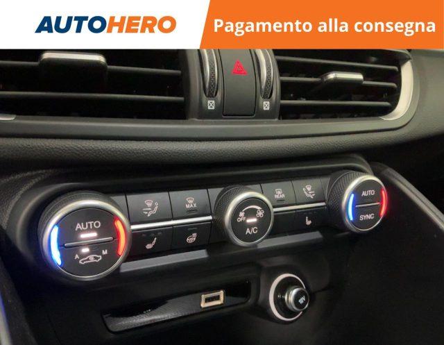 ALFA ROMEO Giulia 2.0 Turbo 280 CV AT8 AWD Q4 Veloce