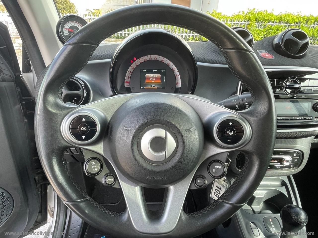 SMART fortwo 70 1.0 twinamic Passion