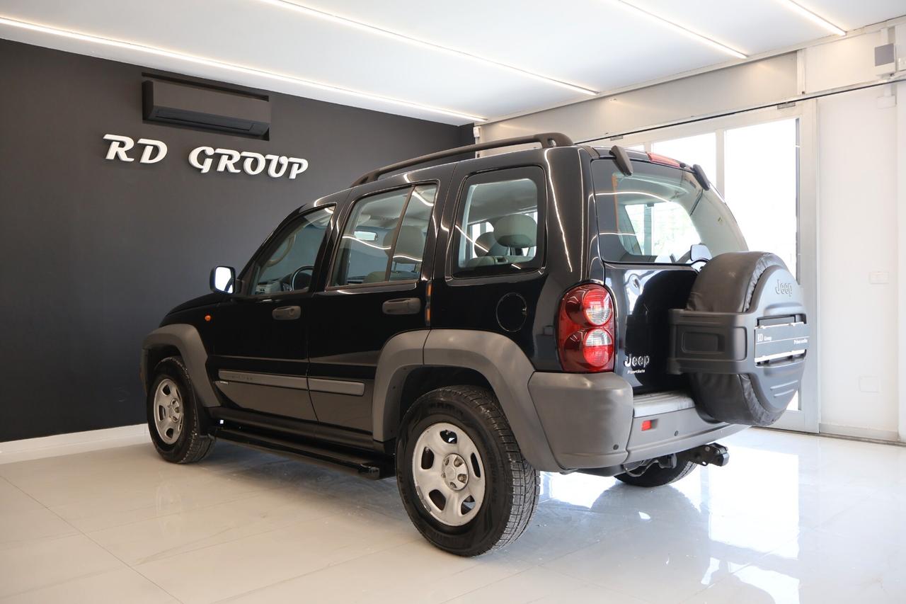 Jeep Cherokee 2.8 CRD Sport automatica