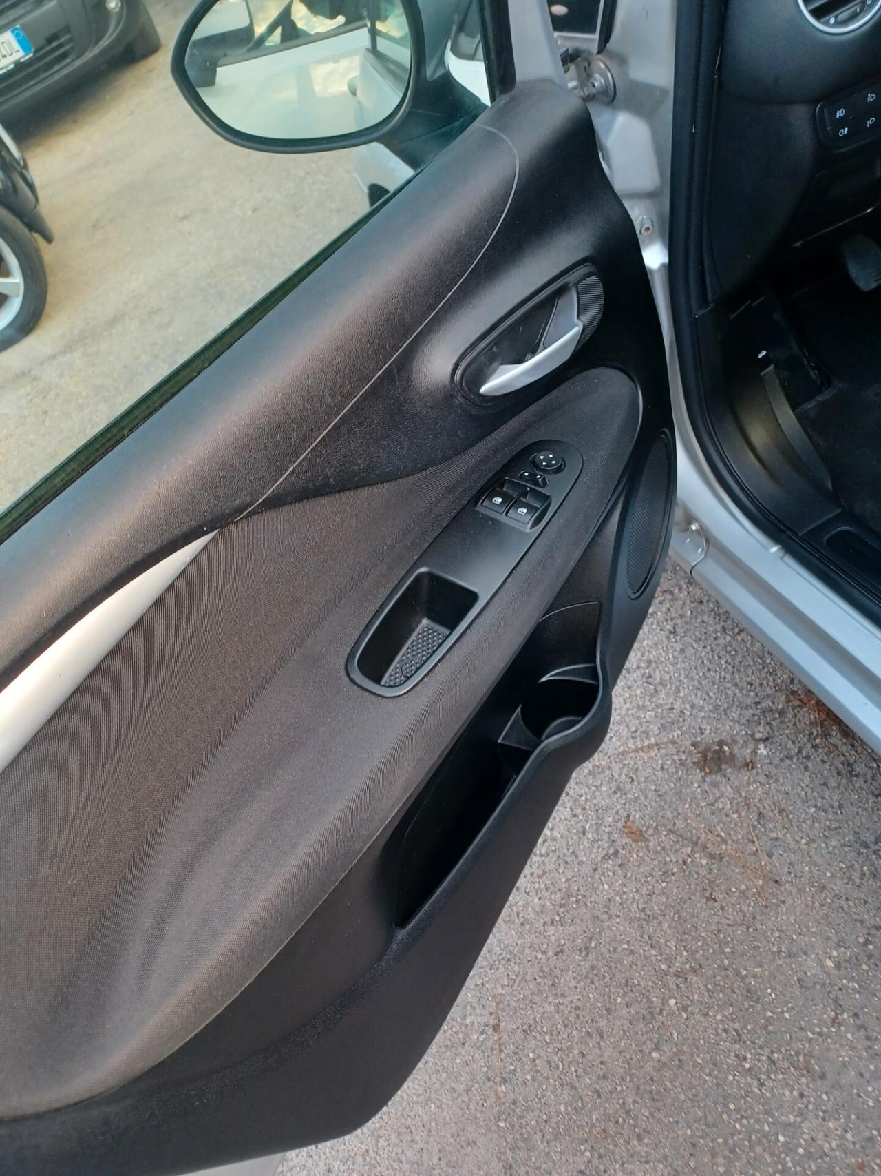 Fiat Punto 1.2 8V 5 porte Lounge EURO 6