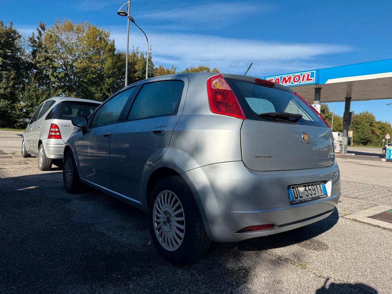 Fiat Grande Punto 1.4 16V 5 porte
