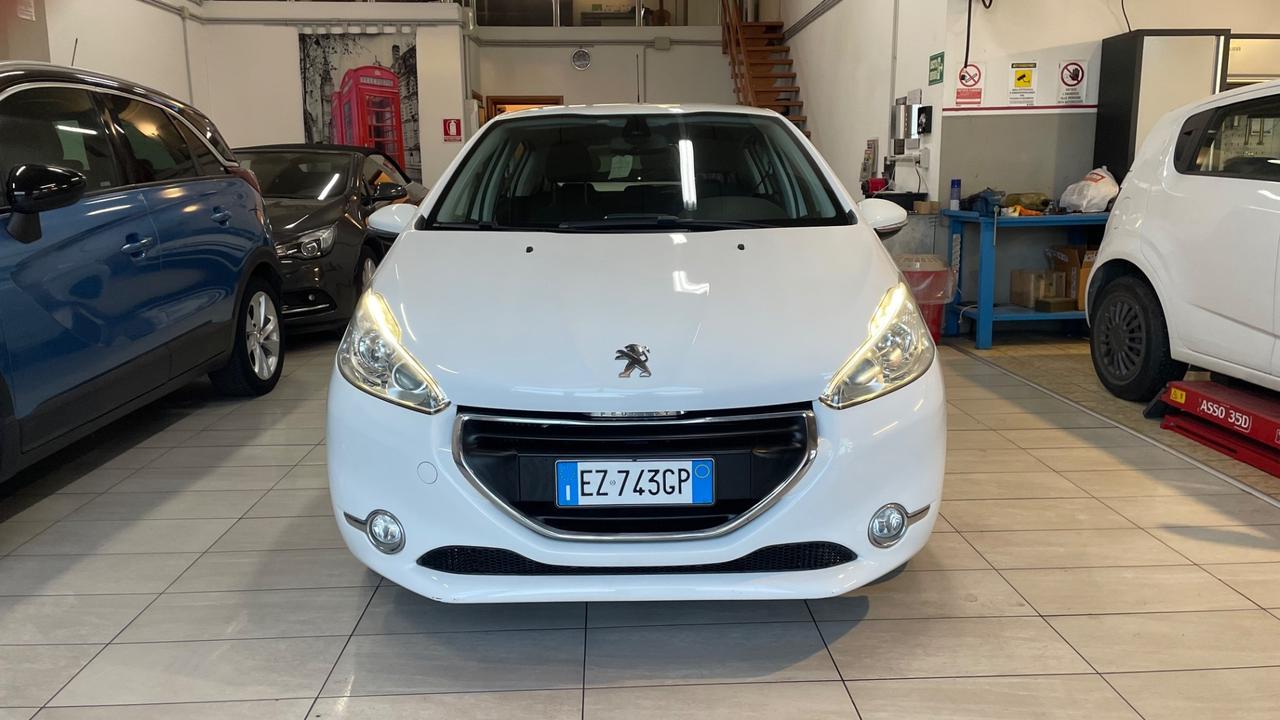 Peugeot 208 BlueHDi 120 S&S 5 porte Allure