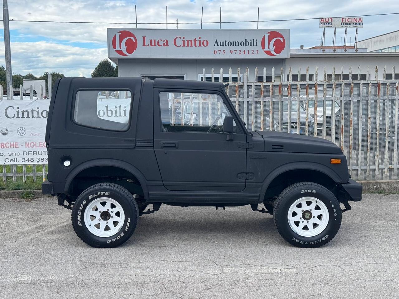Suzuki Santana