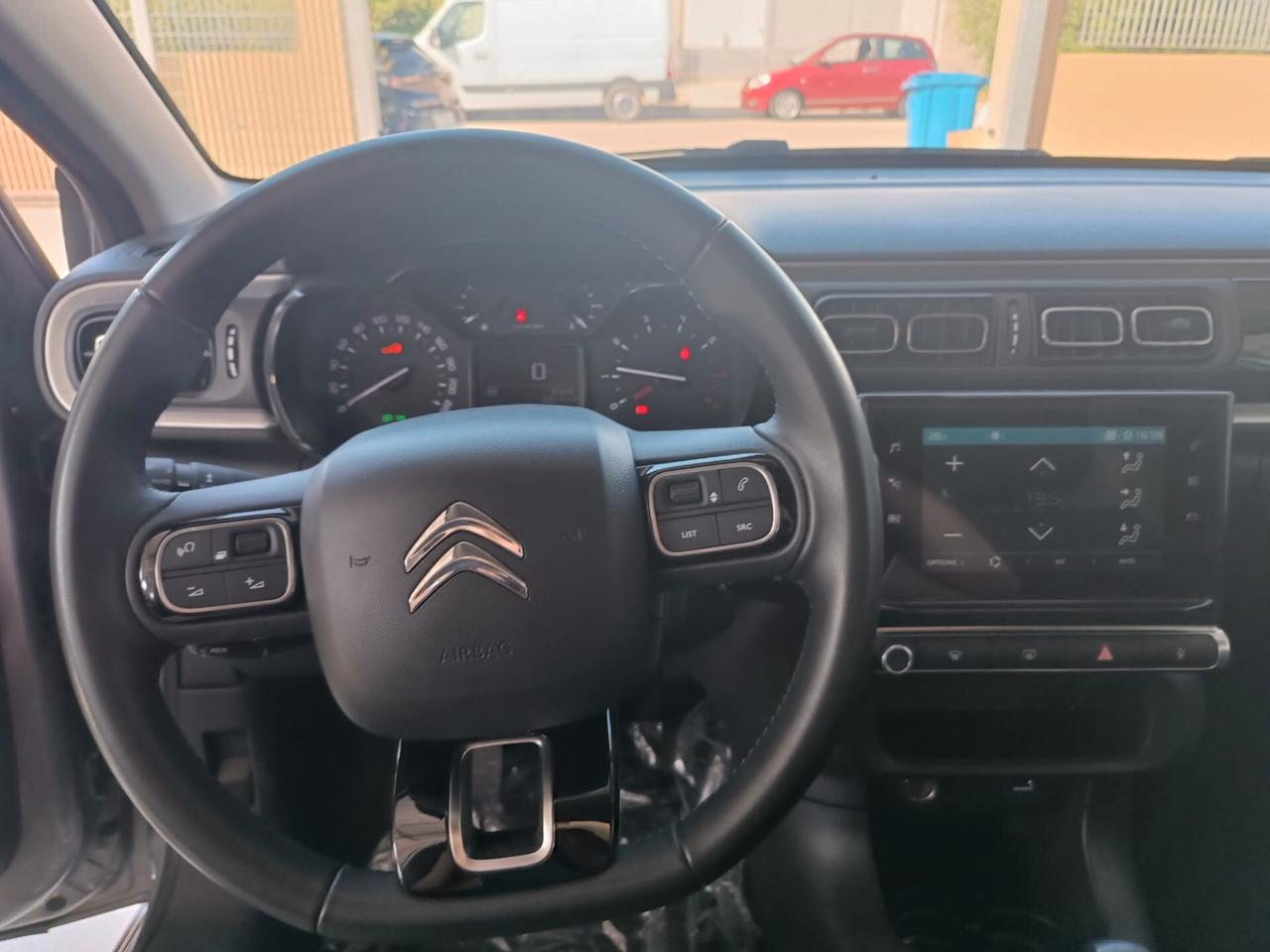 Citroen C3 PureTech 83 S&S Shine