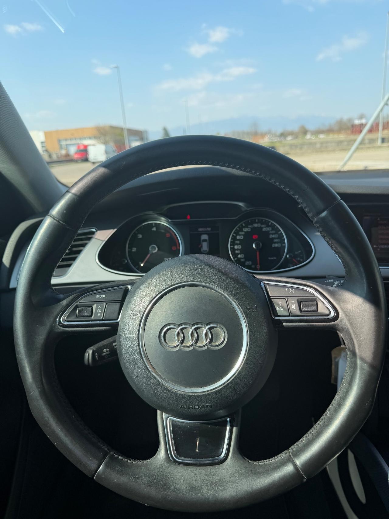 Audi A4 Avant 2.0 TDI 143CV F.AP. mult. Business Plus