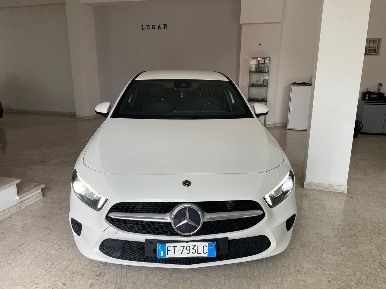 MERCEDES CLASSE A 180 D AUTOMATIC EXTRA "UNICA"