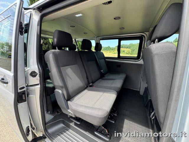 VOLKSWAGEN Caravelle T6.1 9 POSTI-NAVIGATORE