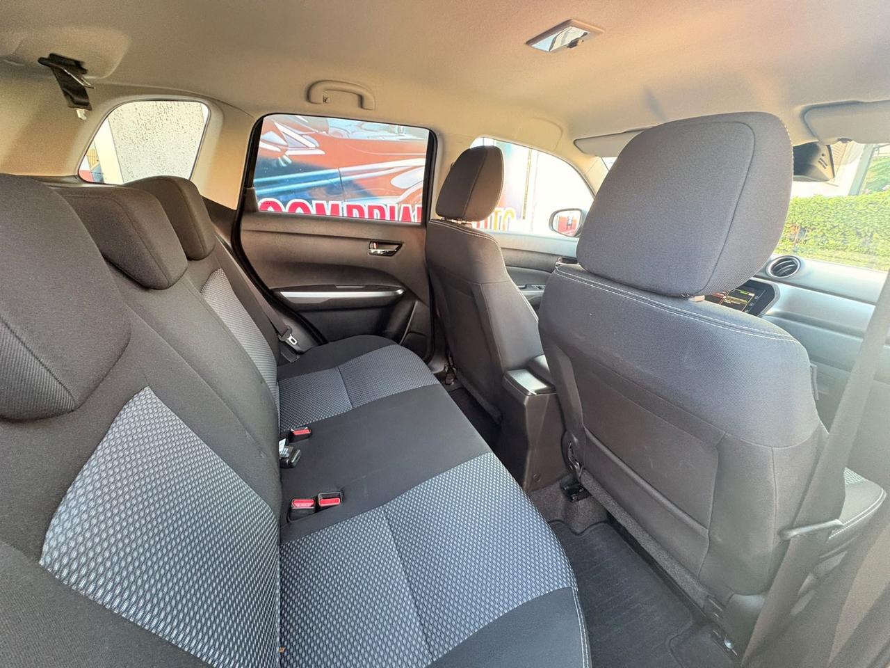 Suzuki Vitara 1.4 Hybrid Cool