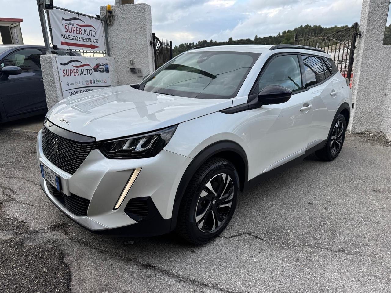 Peugeot 2008 BlueHDi 110 S&S Allure Pack