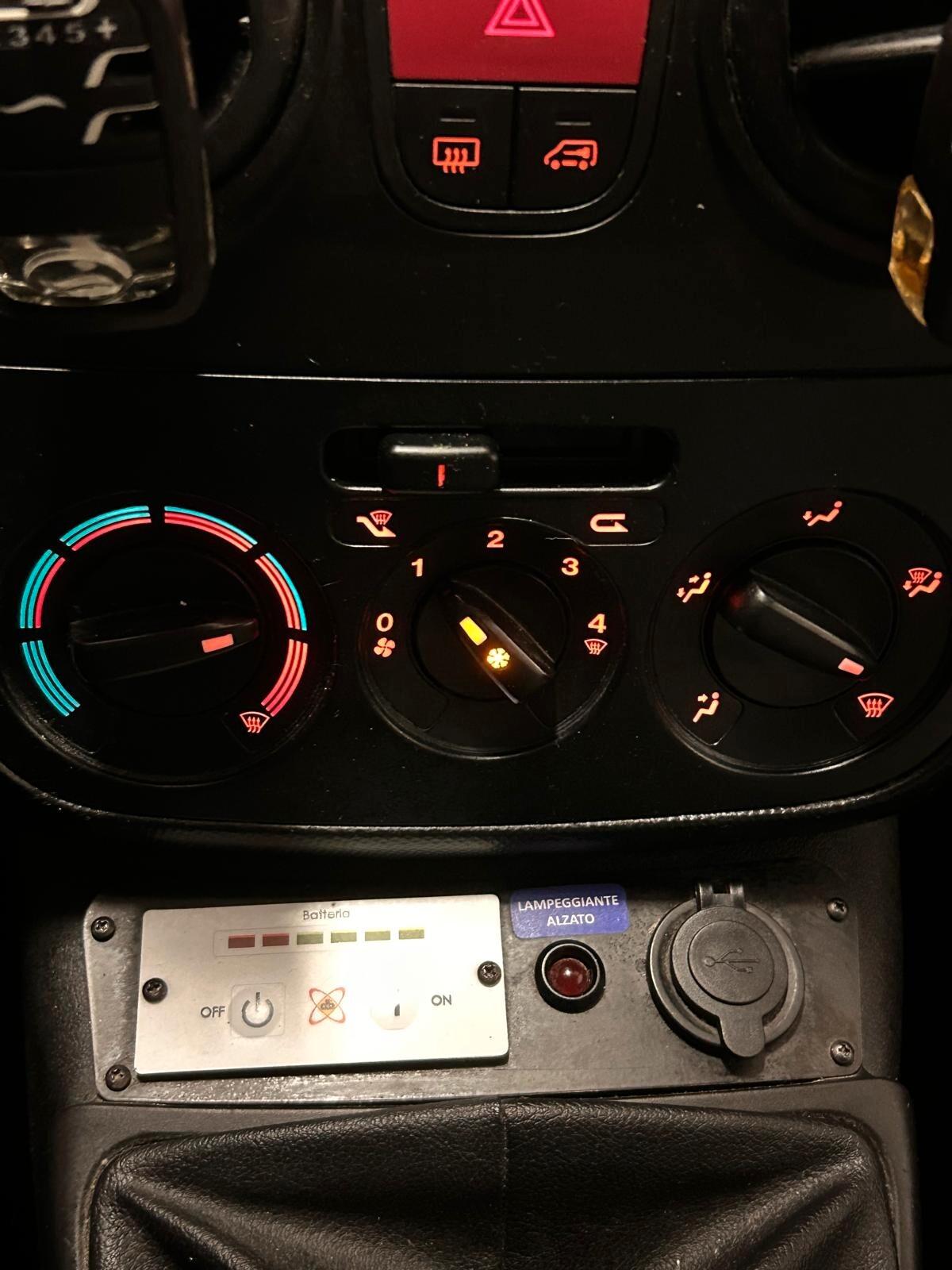 Fiat Fiorino QUBO 1.3 MJT 95CV (N1)