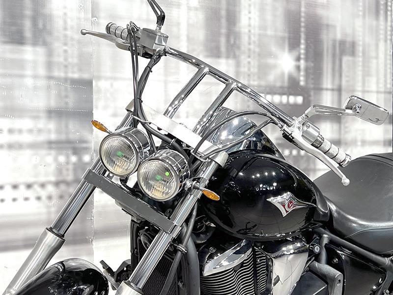 Kawasaki VN 900 Custom