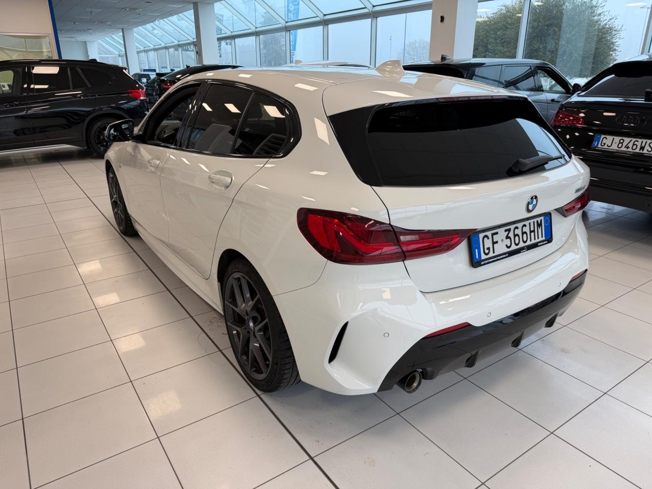 Bmw 116d 5p. Msport auto