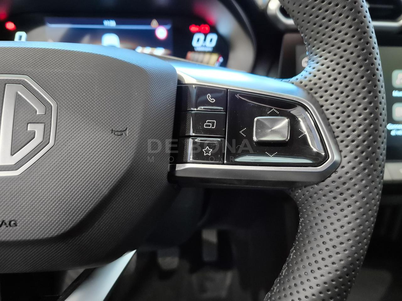 Mg ZS 1.5 hybrid+ luxury auto