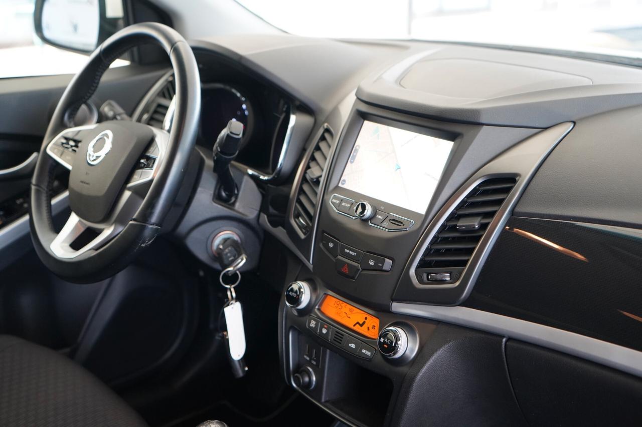 Ssangyong Korando 2.2 Diesel 2WD MT Plus