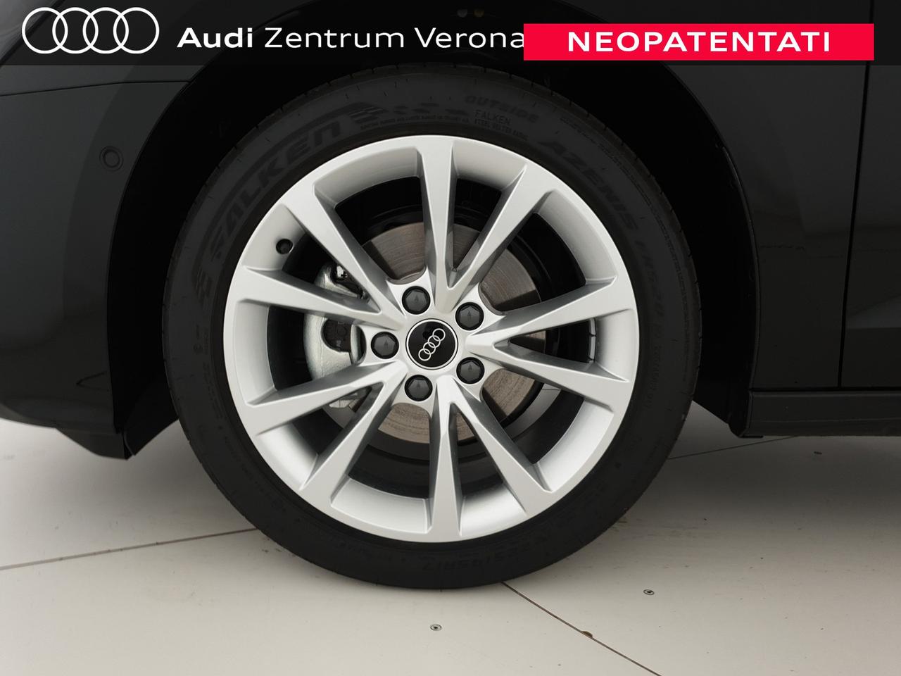 Sedan 30TFSI 116CV Business Advanced