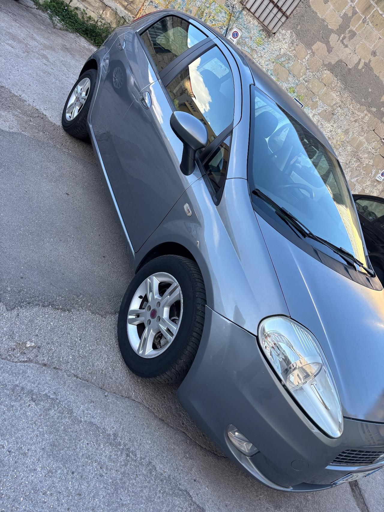 Fiat Grande Punto 1.3 MJT 90 CV 5 porte Emotion