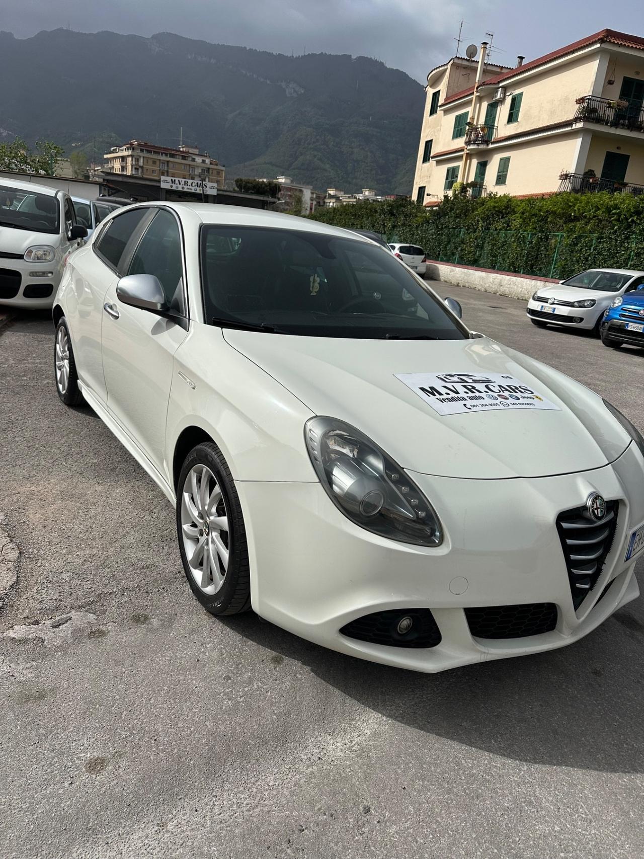 Alfa Romeo Giulietta 1.6 JTDm-2 105 CV Distinctive