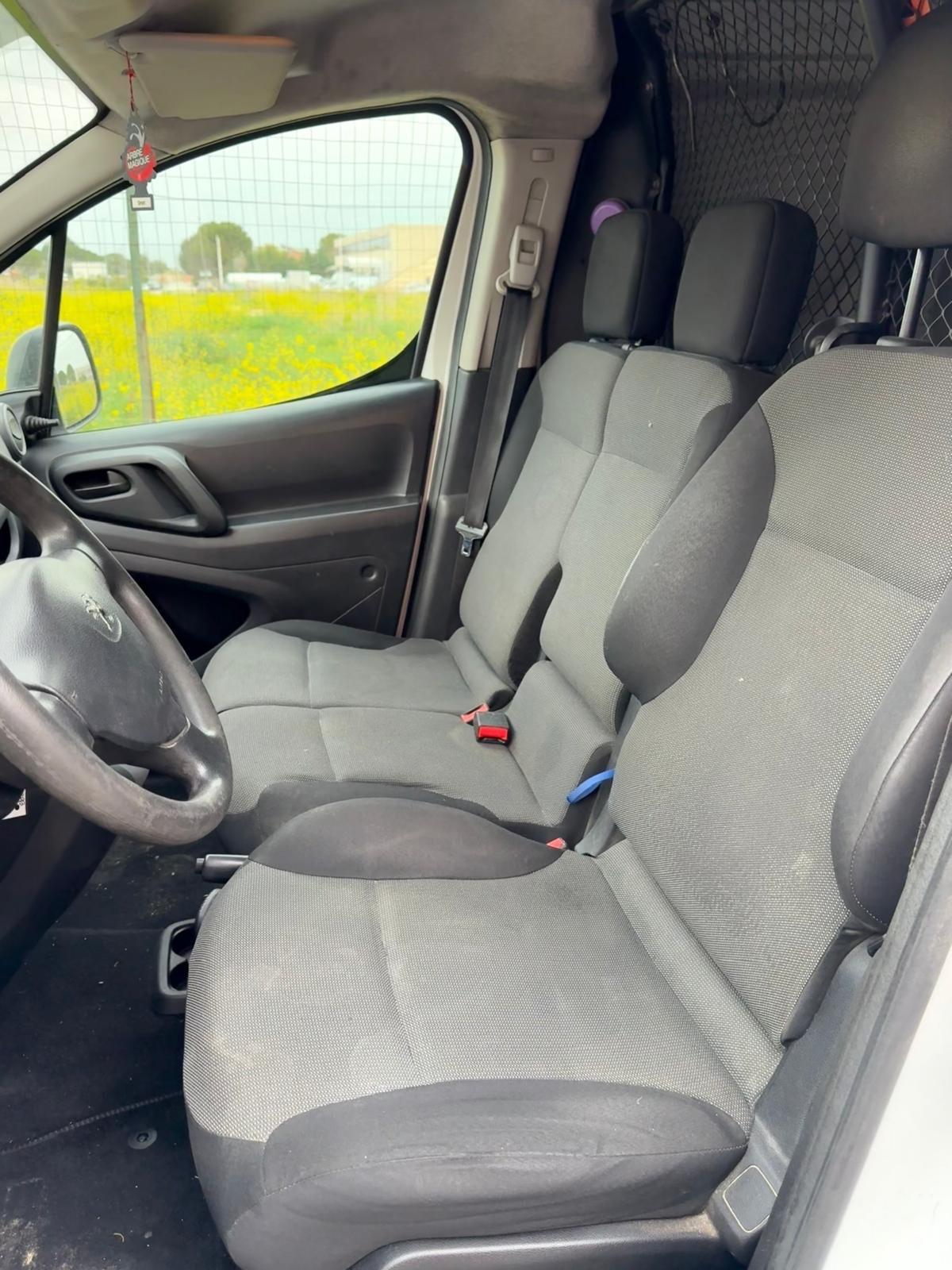 Peugeot Partner BlueHDi 100 L1 Furgone Pro