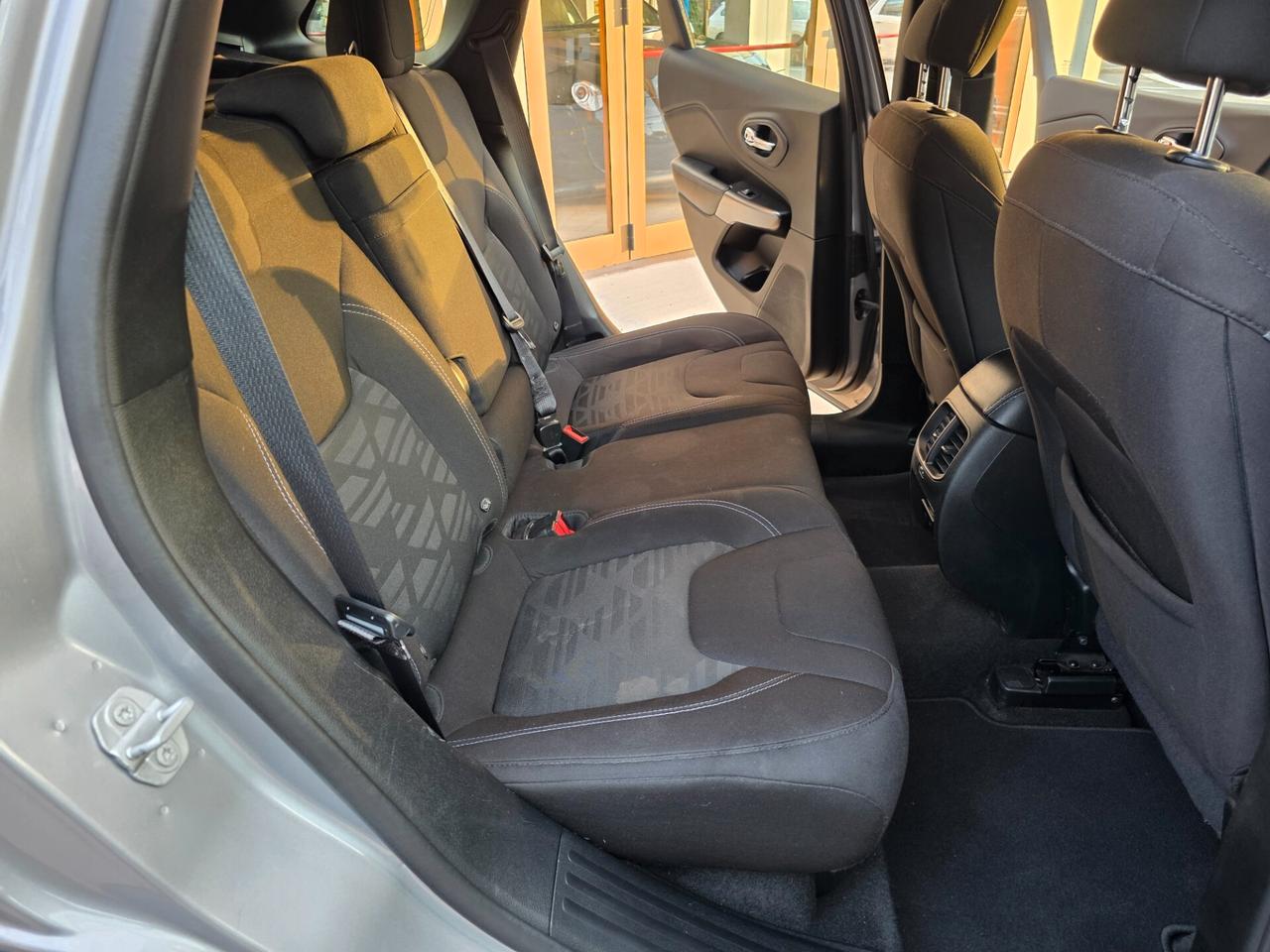 Jeep Cherokee 2.2 Mjt Longitude