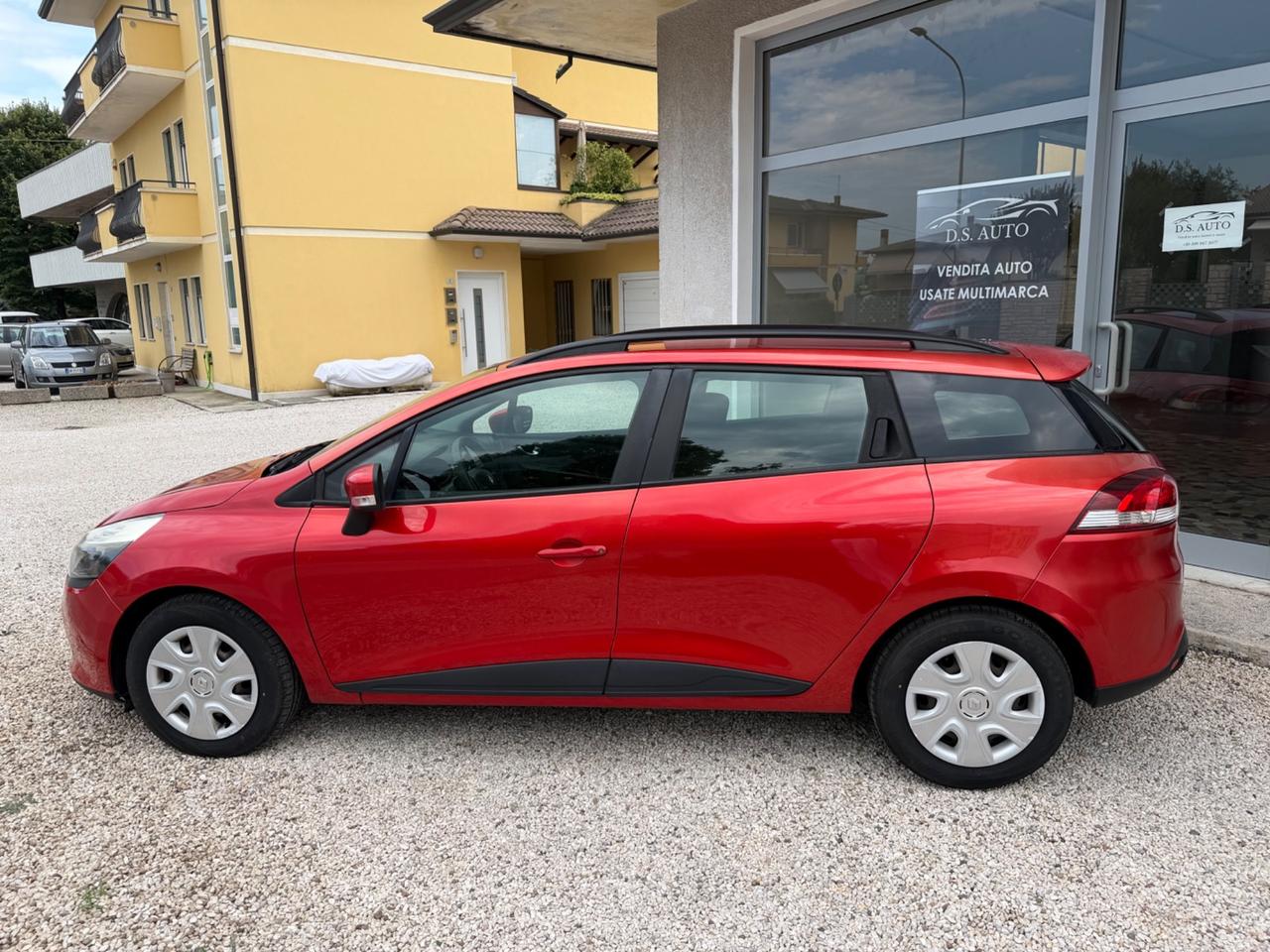 Renault Clio Sporter 1.5 dCi 8V 75CV Costume National