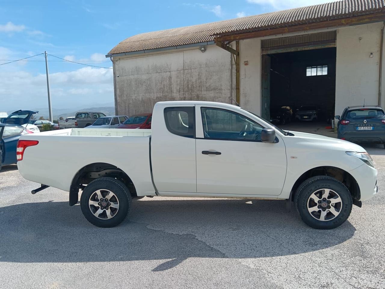 Fullback 2.4 150CV Cabina Estesa SX PREZZO Più IVA