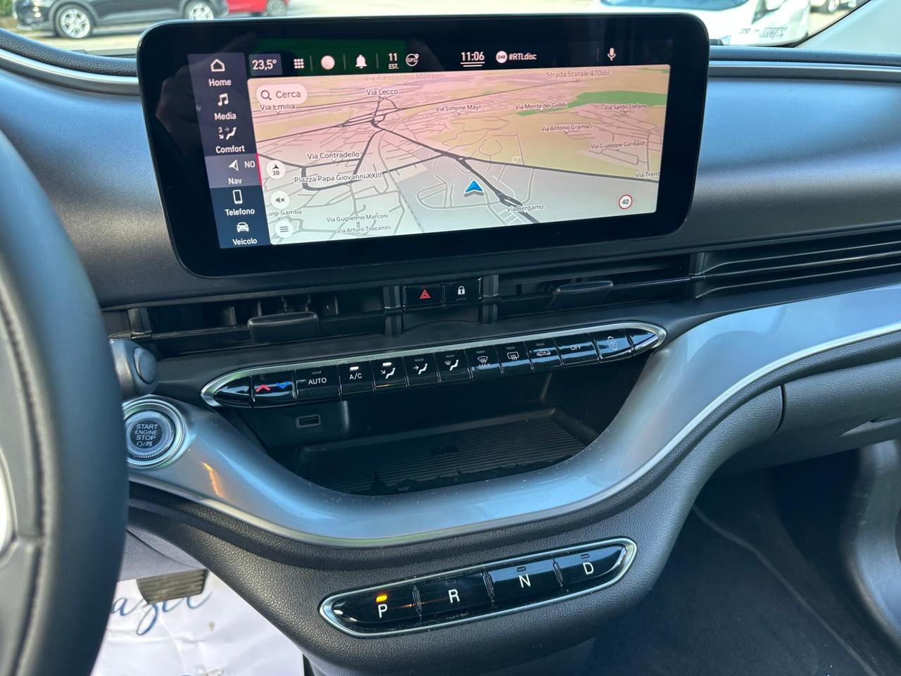 Fiat 500e 3+1 3+1 42 kWh Icon 28000KM UNIPROPRIETARIO