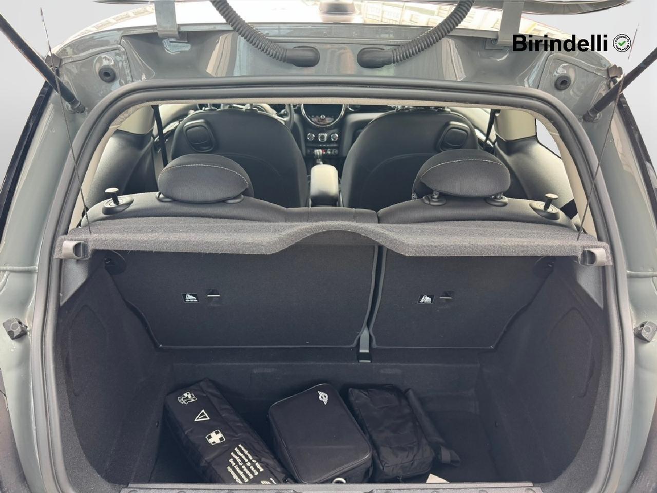 MINI Mini 4ª serie (F56) - Mini 1.5 One Camden Edition