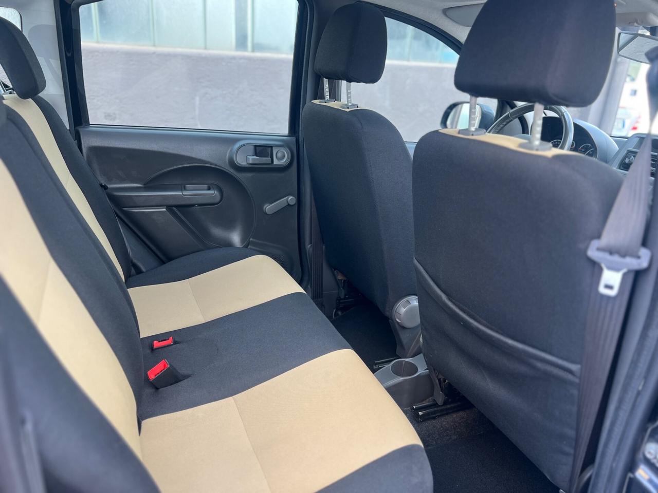 Fiat Panda 1.2 Climbing metano per NEOP tettuccio