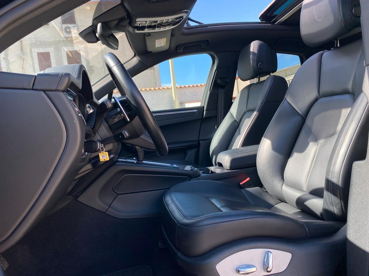 Porsche Macan 2.0 265CV PDK