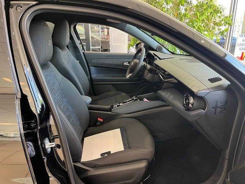 Alfa Romeo Junior Junior 1.2 145 CV Hybrid eDCT6