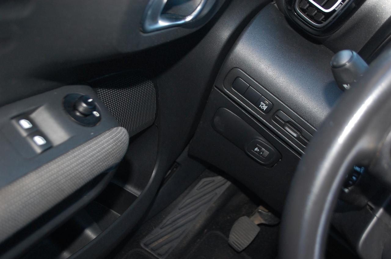 Citroen C3 Aircross 1.2 puretech Feel 82CV Uff italy App Clima Radar USB