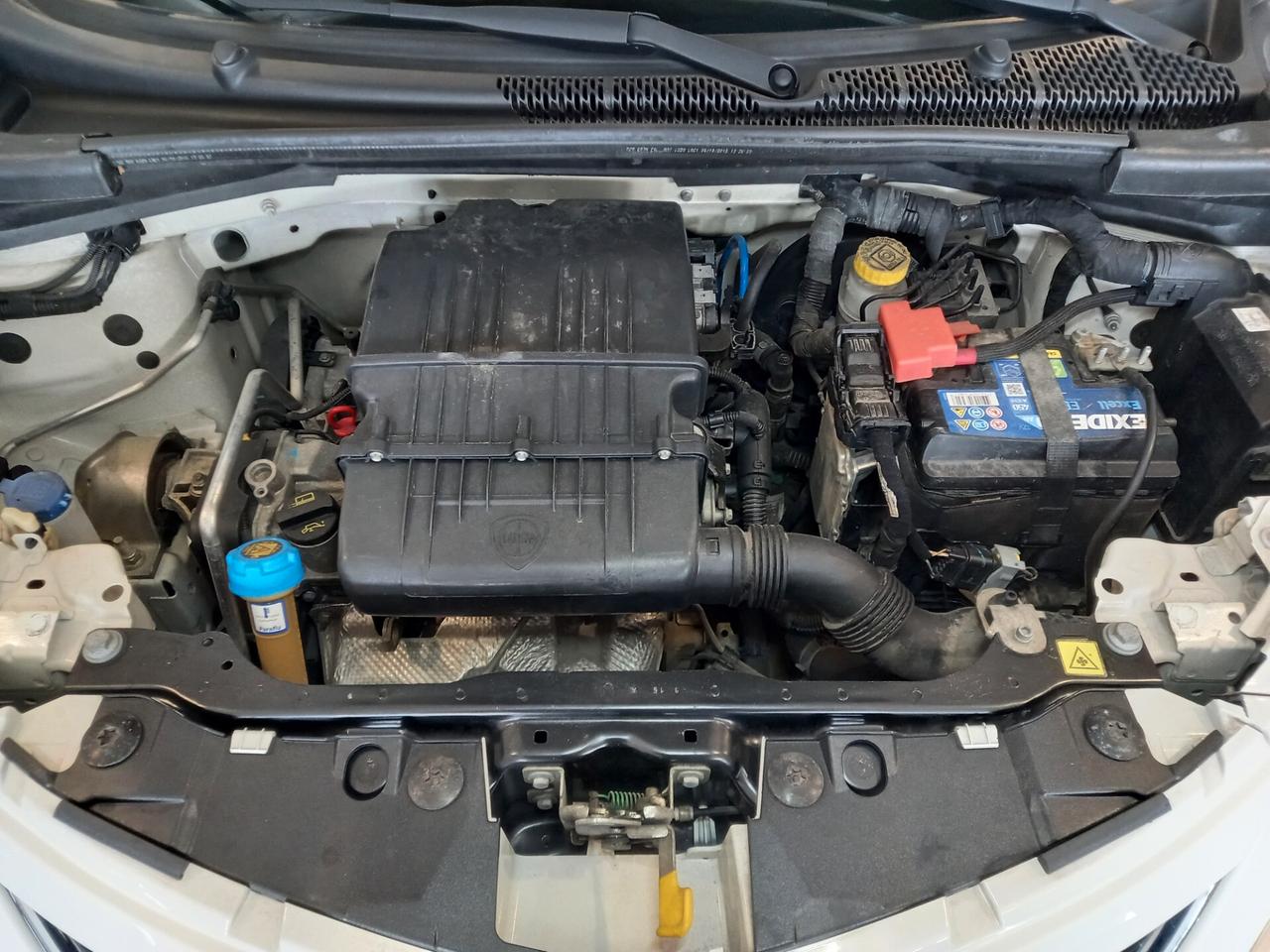 Lancia Ypsilon 1.2 69 CV 5 porte Silver
