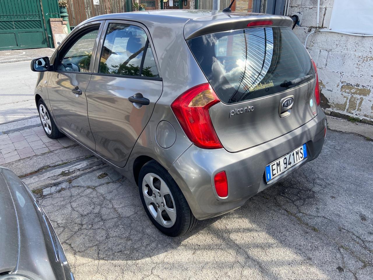 Kia Picanto 1.0 12V 5 porte City Benz/gol