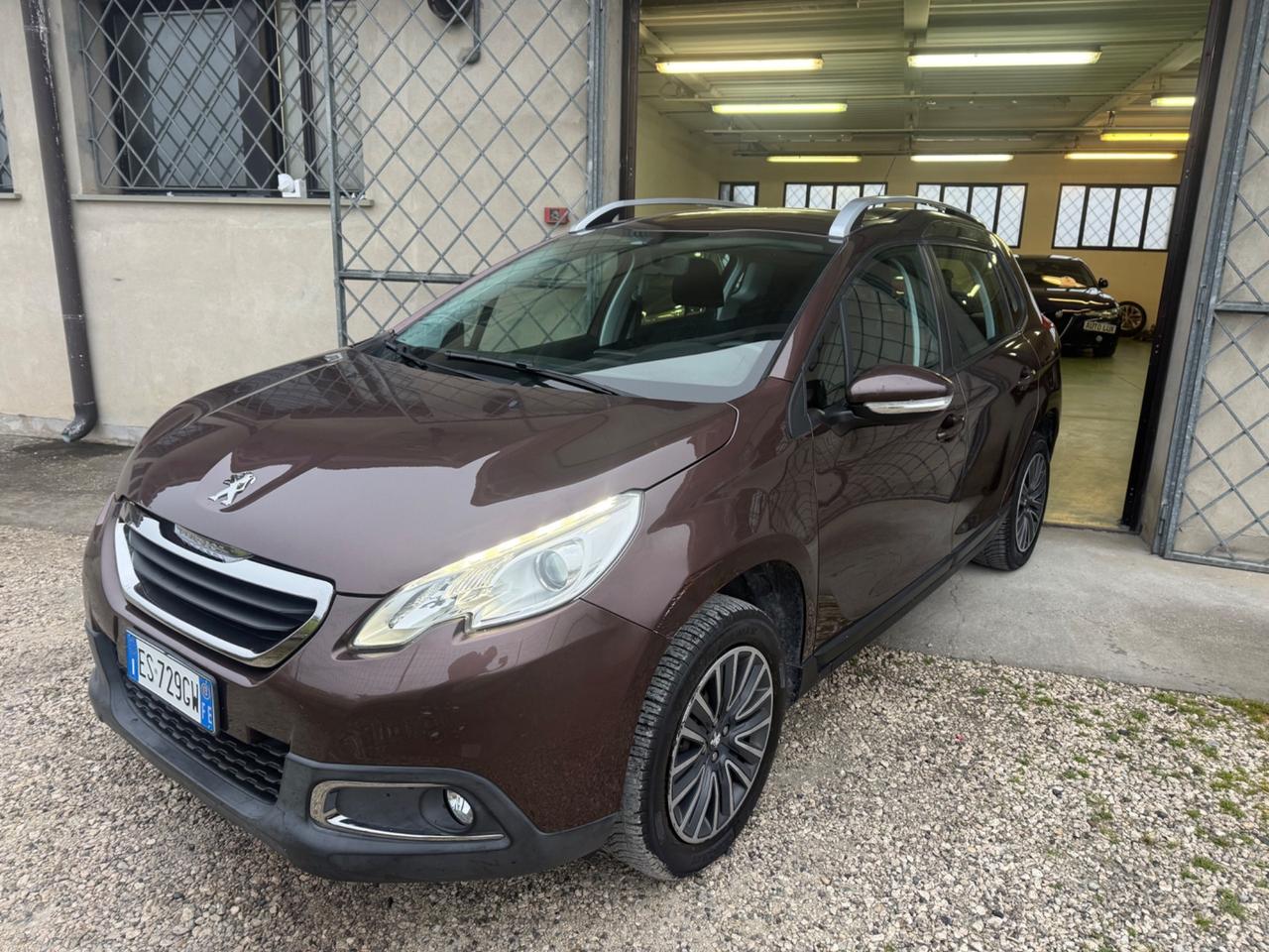 Peugeot 2008 1.2 VTi 82CV Active