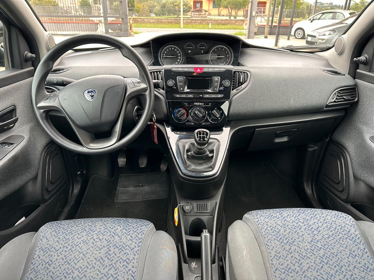 Lancia Ypsilon 1.2*Gpl*69CV*BLUETOOTH*USB*