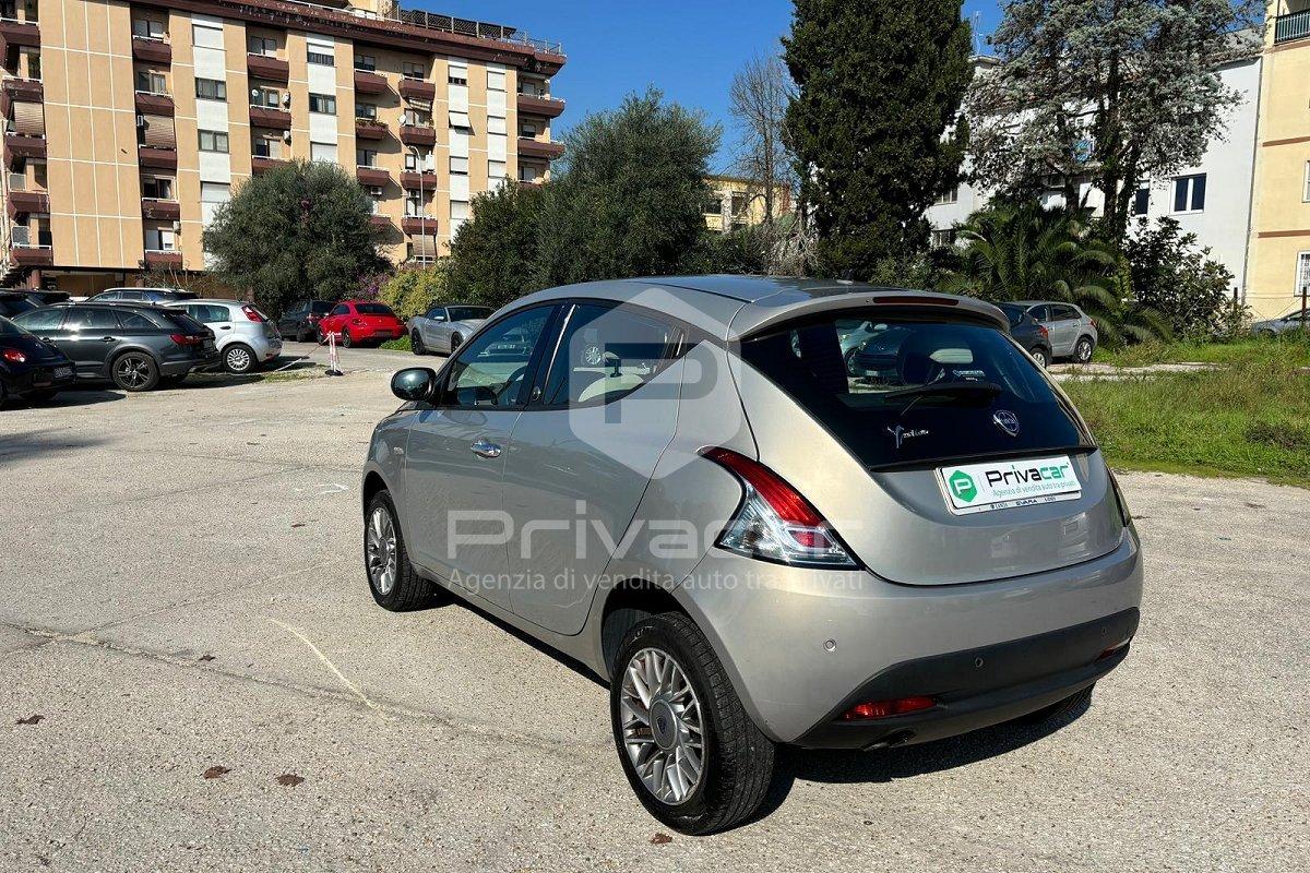 LANCIA Ypsilon 0.9 TwinAir 85 CV 5 porte Metano Ecochic Gold