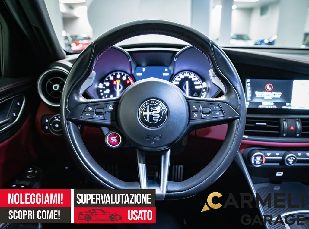 Alfa Romeo Giulia Berlina 2.9 V6 Bi-Turbo AT8 Quadrifoglio 510CV