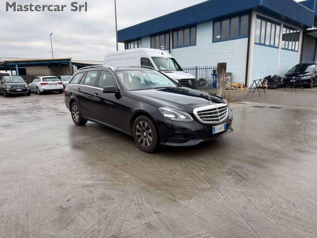 MERCEDES-BENZ E 200 Classe E - W212 SW cdi Executive ER683XT