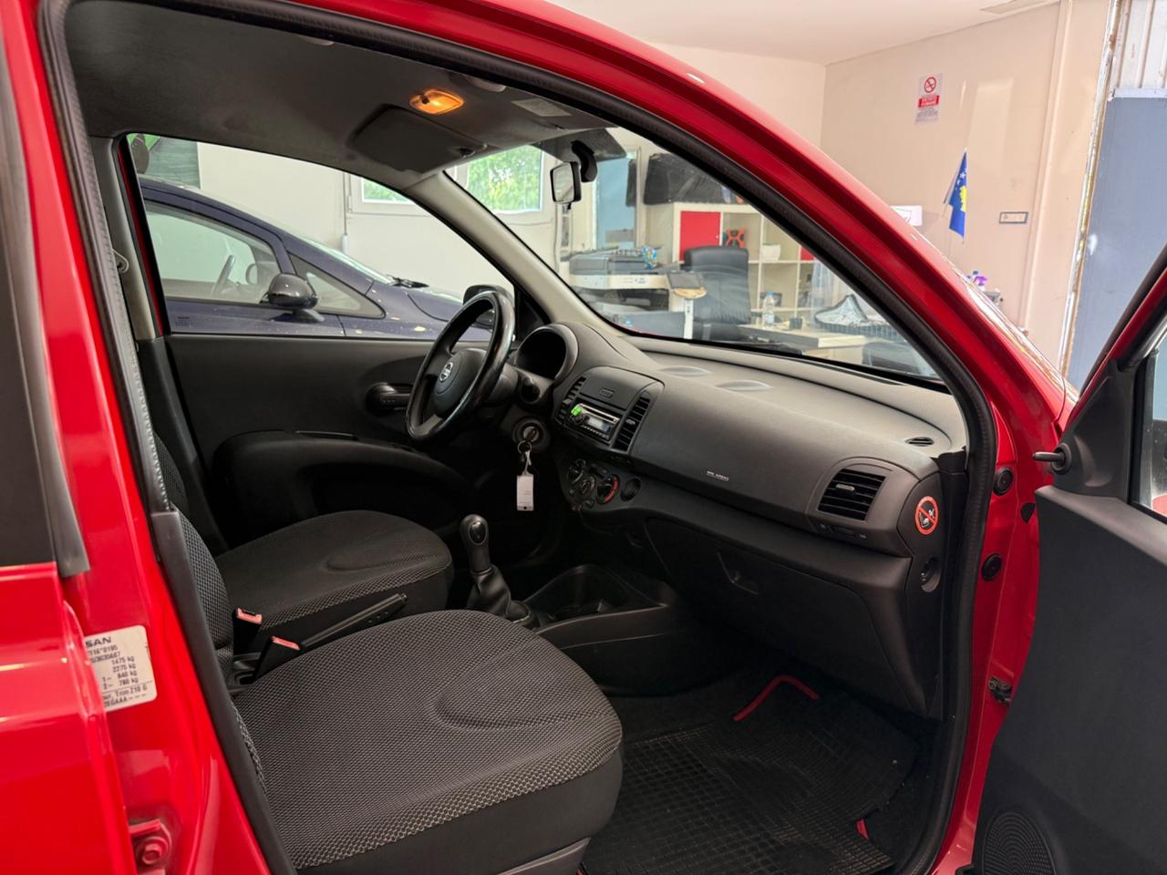 Nissan Micra 1.2 benzina neopatentati