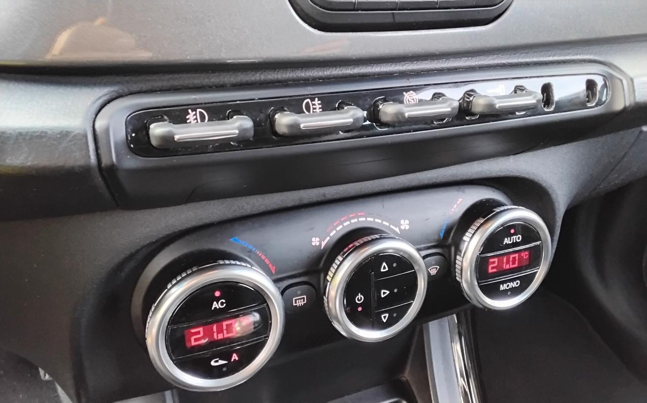 Alfa Romeo Giulietta 1.6 JTDm-2 105 CV Distinctive